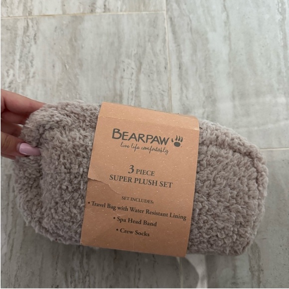 BearPaw Handbags - BearPaw Plush Set in Tan